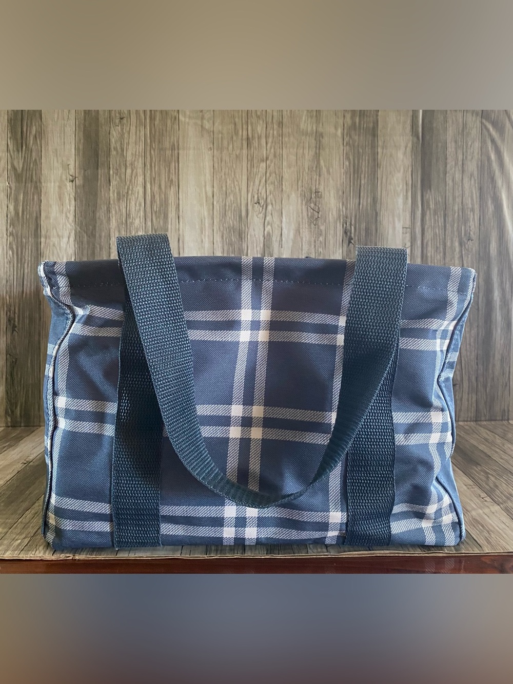 THIRTY-ONE SQUARE UTILITY TOTE— SWEATER WEATHER
